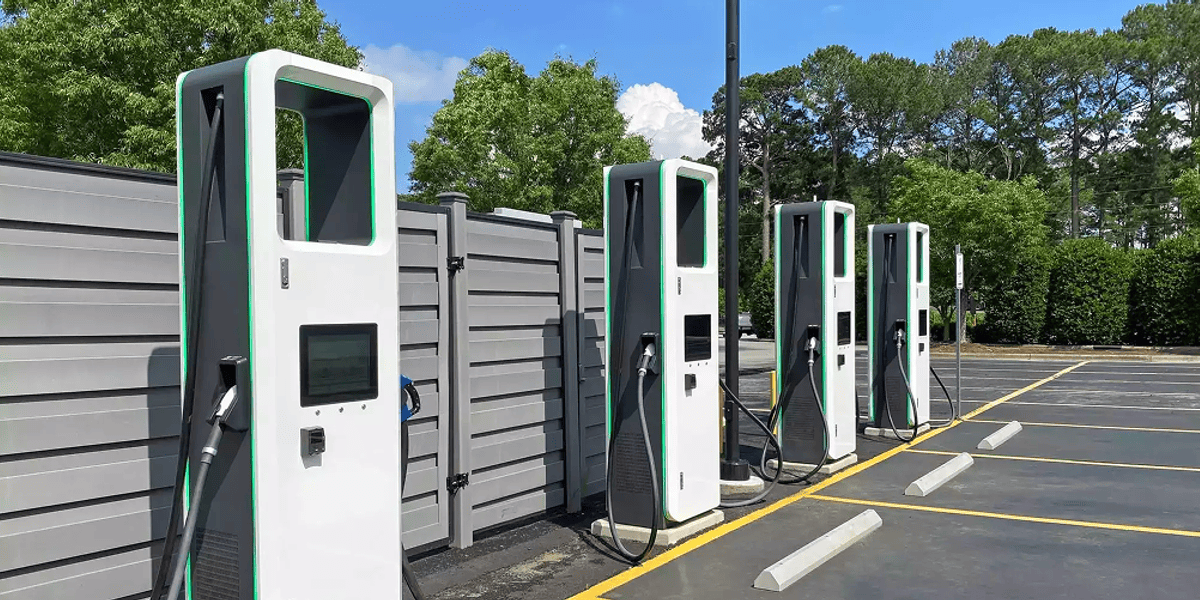 Terenowe monitory dotykowe