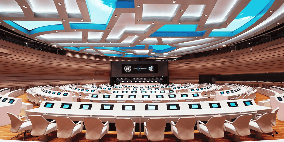 Wyświetlacze do sal konferencyjnych