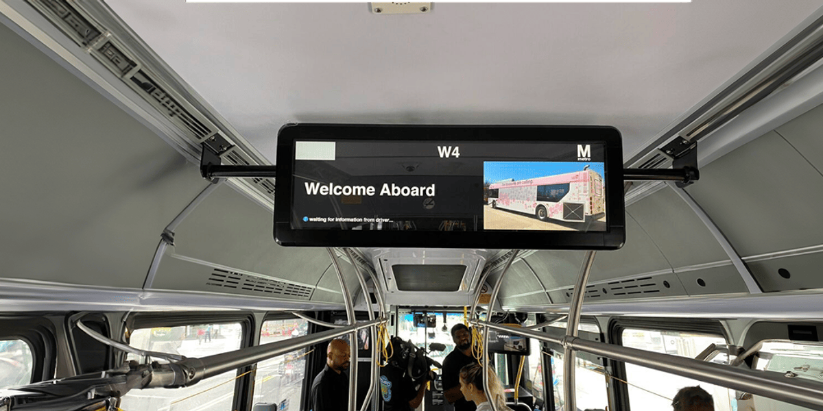 Monitory do pojazdów