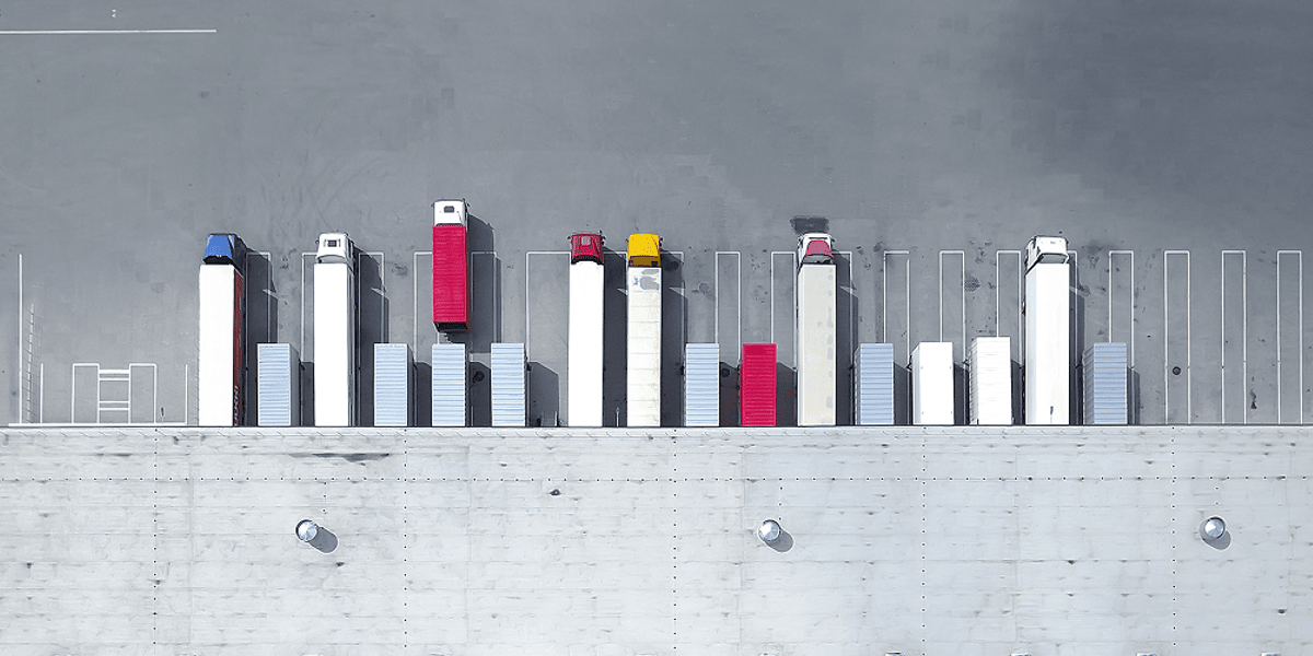 Ekrany do magazynów i centrów dystrybucji