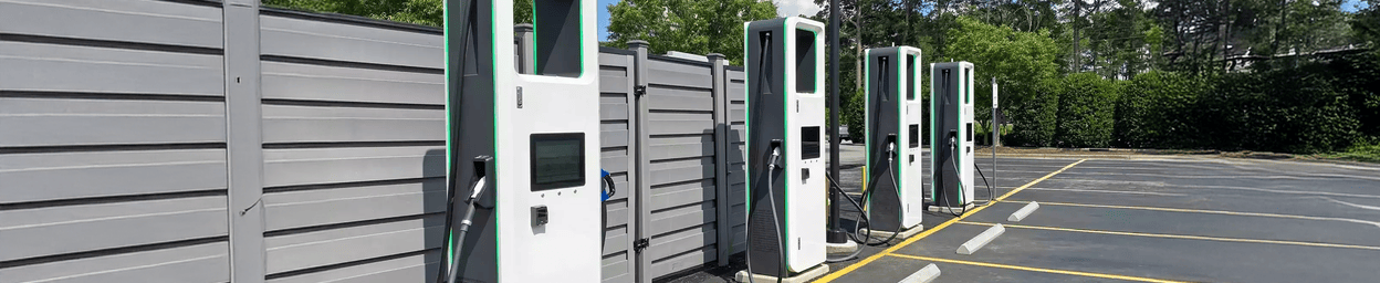 Terenowe monitory dotykowe