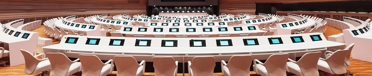 Wyświetlacze do sal konferencyjnych